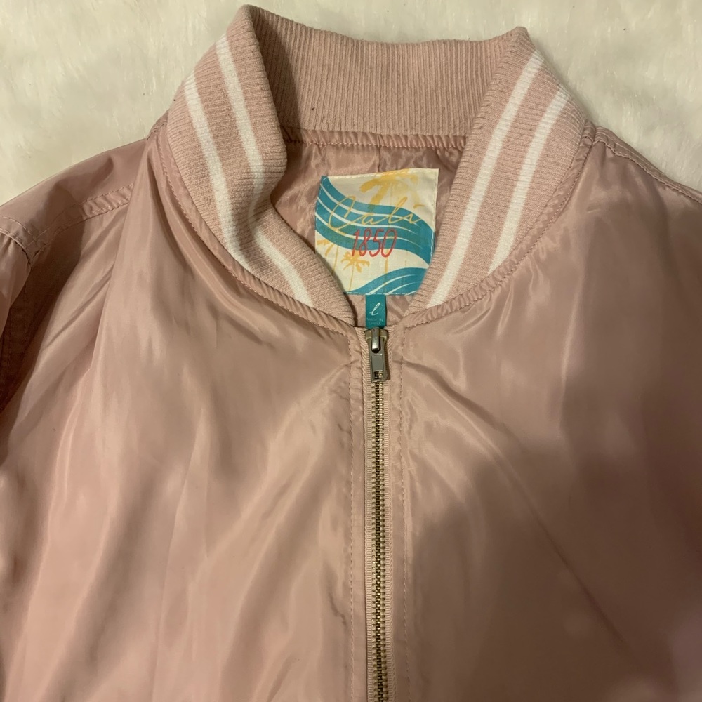 Pink Jacket - Picture 3 of 6